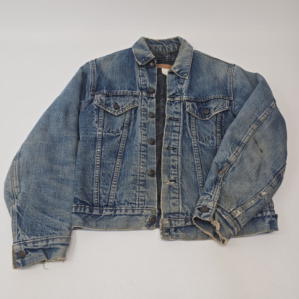 Levis Vintage 1960s Big E Trucker Jacket Blanket Lined Distressed Thrashed Great